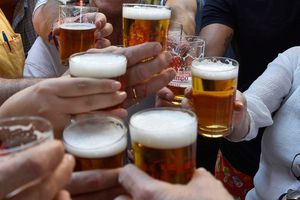 Mujer asesinó a un hombre en una pelea por una cerveza en bar de la CMDX