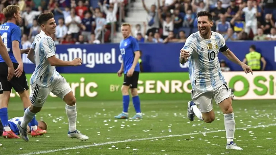 Video: Lionel Messi cantó "Brasil Decime Qué Se Siente"