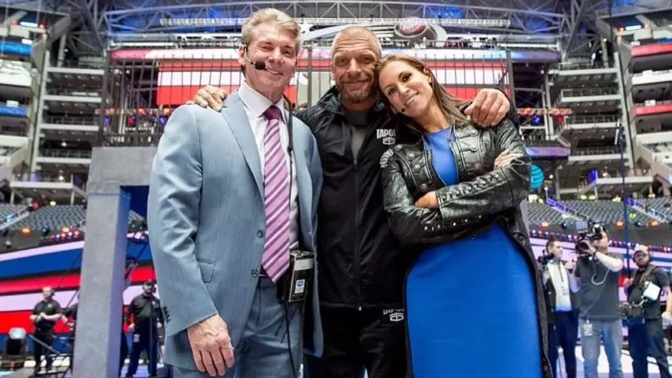 Triple H sobre sustituir a Vince McMahon: 'Enormes zapatos que yo no podría llenar ni en sueños'