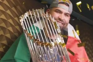 José Urquidy dedicó triunfo de Astros a México: ‘Va para mi gente, en especial de Mazatlán’