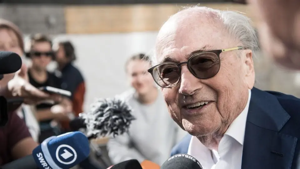 Qatar 2022: Blatter hizo un llamado para apoyar a las víctimas en la construcción de estadios