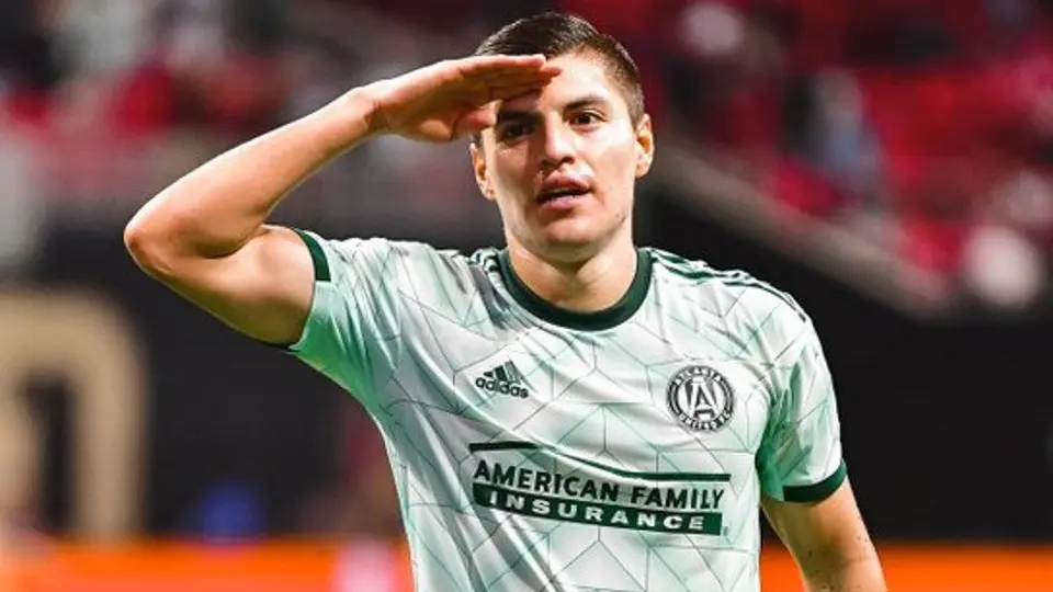 Ronaldo Cisneros: Sigue en racha goleadora en la MLS; Chivas, con sequía ofensiva