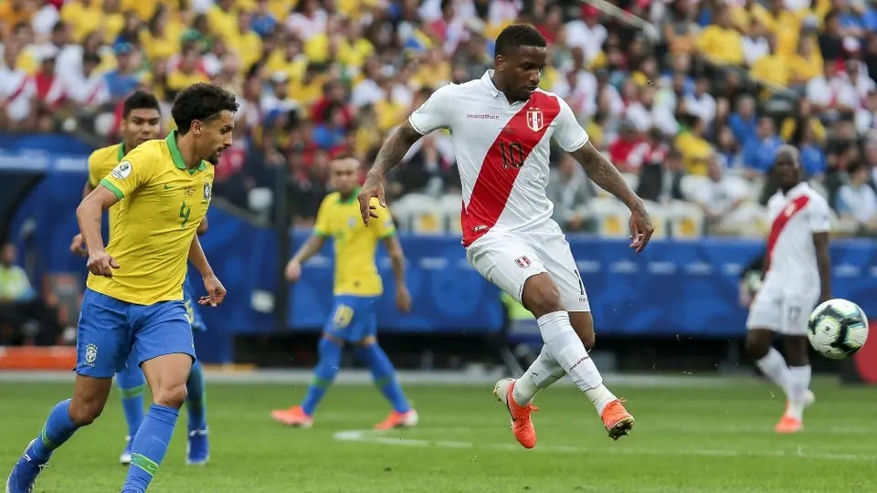 Jefferson Farfán, futbolista peruano, anunció su retiro como profesional tras 21 años