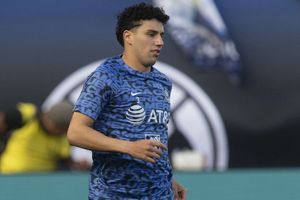 Video: David Alaba no sabía quién era Jorge Sánchez en intercambio de playeras