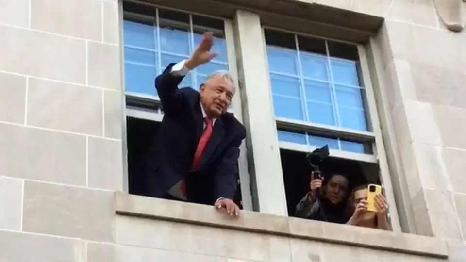 AMLO a migrantes en Washington: "Los quiero mucho, amor con amor se paga"
