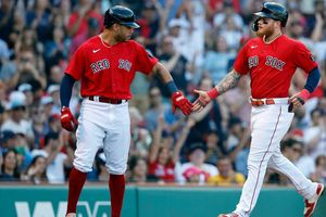 Alex Verdugo: Par de imparables y carrera para el mexicano para los Red Sox que vencieron a los Rays