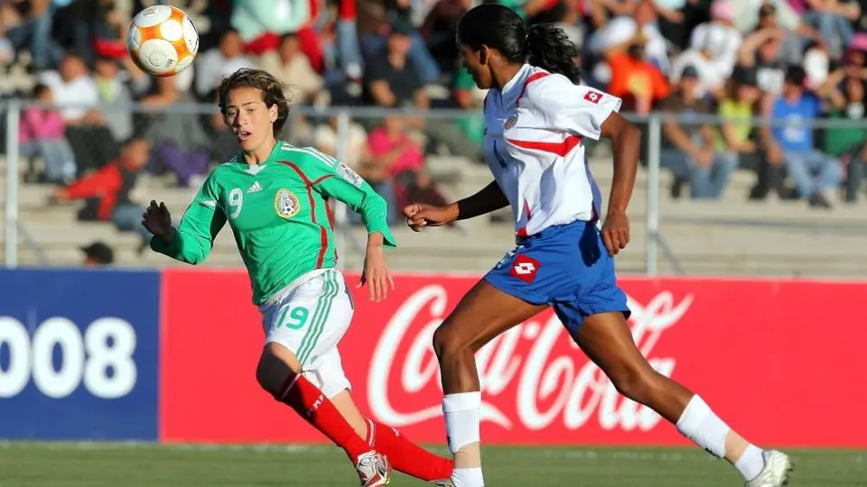 Iris Mora sobre Tri Femenil: 'Las volvemos cracks porque tienen 20 mil followers'