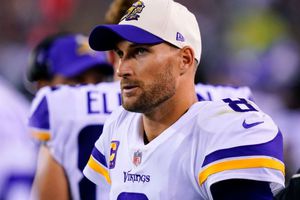 NFL: Narrador de Game Pass ofendió a Kirk Cousins en plena transmisión