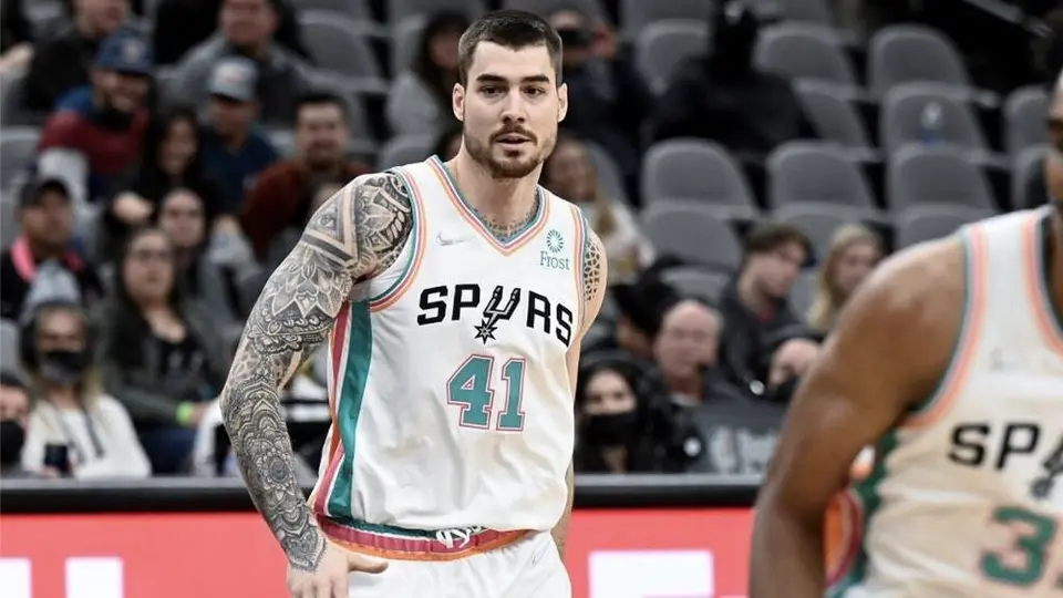 De Netflix a la NBA; Juancho Hernangómez ficha con los Raptors