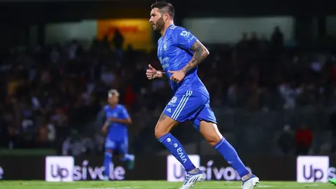 Gignac: Aumentó su hegemonía sobre Pumas, equipo al que más le ha marcado en México