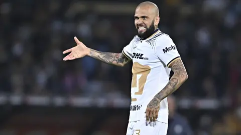 Dani Alves tras su debut con Pumas: ‘No pudo ser la victoria, pero para empezar no está mal’