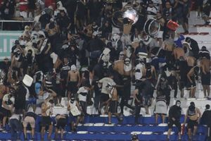 Paraguay: Hinchas fueron detenidos por enfrentamientos en el Libertad VS Olimpia