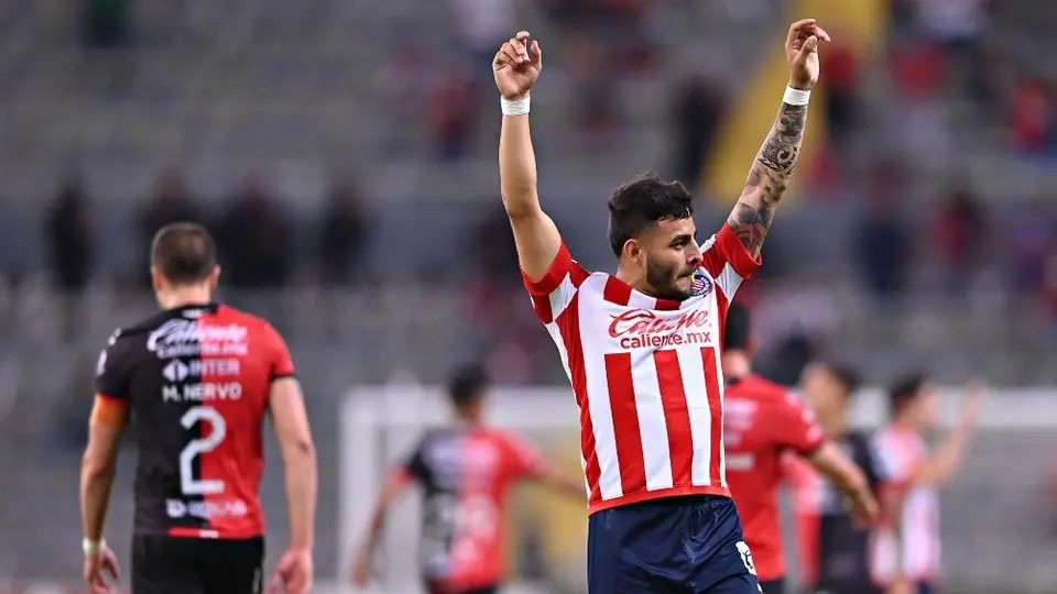 Chivas: Alexis Vega reveló que le 'trae ganas' al Atlas y lo catalogó como su cliente favorito