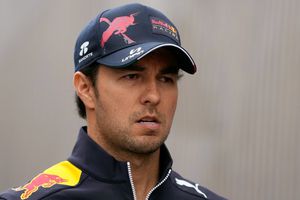 Checo Pérez exigió prohibiciones de por vida a fanáticos agresivos en la F1