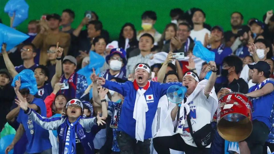 Qatar 2022: Aficionado japonés que usó la mascara de Dos Caras es aficionado de Rayados