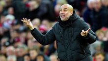 Manchester City: Pep Guardiola aseguró que fans de Liverpool le lanzaron monedas