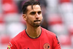 Toluca: Murió la mamá del Dedos López a días de la Gran Final de la Liga MX