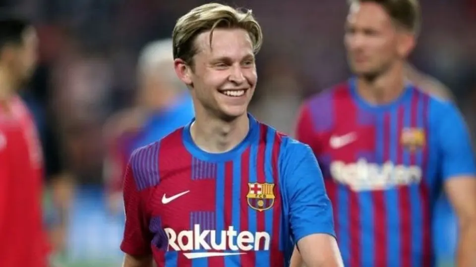 Barcelona: Frenkie de Jong le pidió matrimonio a su novia Mikky Kiemeney