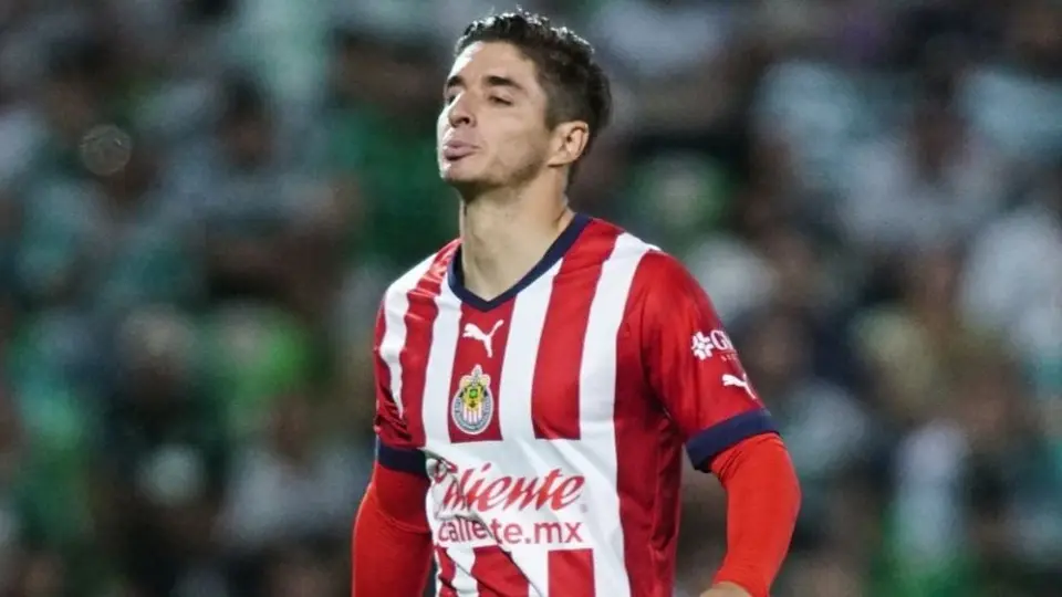 Chivas: Brizuela llegó a Aguascalientes callando a un aficionado del Rebaño