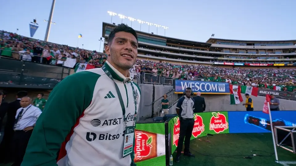 Raúl Jiménez sobre su recuperación: "Estoy contento e ilusionando, va bien la cosa"