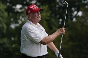 Video: Donald Trump participó en el LIV Golf Tour en el Pro-Am de Bedminster