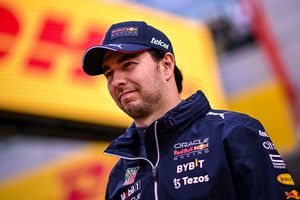 Checo Pérez: Mundo deportivo felicitó al mexicano por remontada en Silverstone