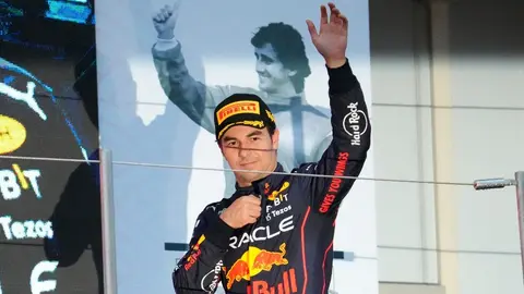 Checo Pérez: Le llueven felicitaciones tras segundo lugar en el GP de Japón
