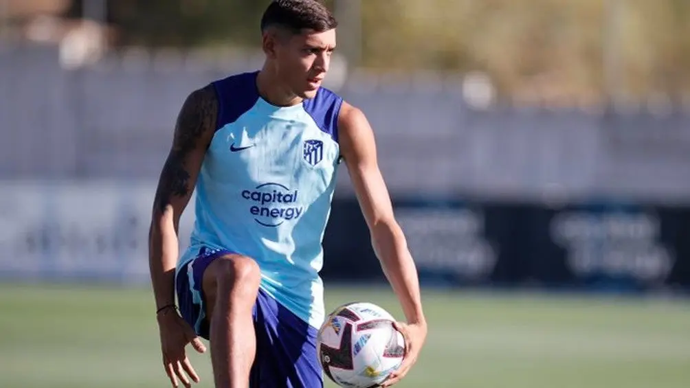 Nahuel Molina entrena con el Atlético de Madrid | X:@Atleti