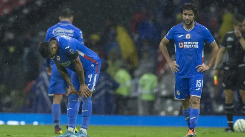 Mikel Arriola ‘quiere’ hacer internacional el término ‘cruzazulear’; así sería en inglés