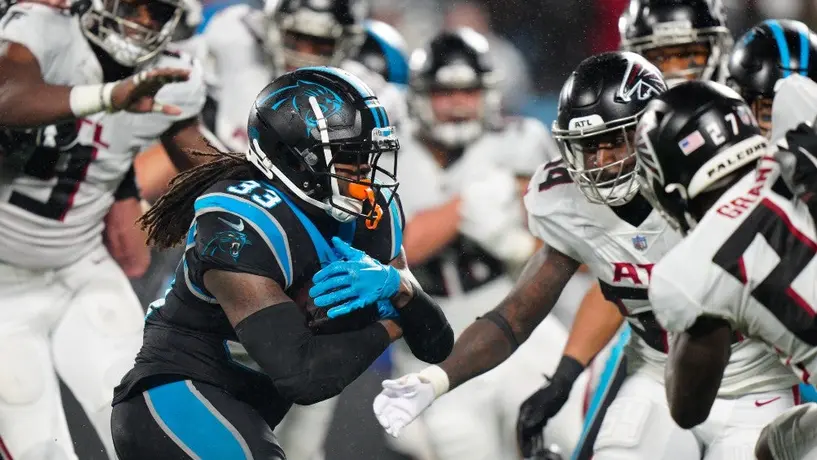 NFL: Foreman lleva a Panthers a victoria sobre Falcons