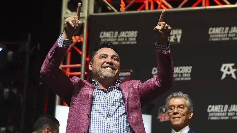 De La Hoya sobre Canelo vs GGG 3:  "La pelea fue jodida. GGG es viejo como la chin…"
