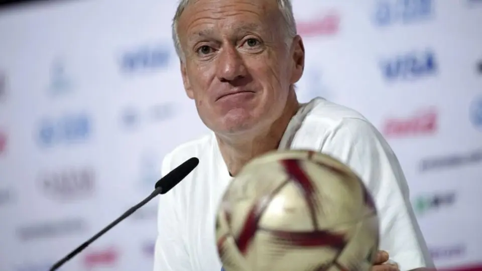 Didier Dechamps explotó contra afición gala: 'Hay franceses que quieren que gane Messi'