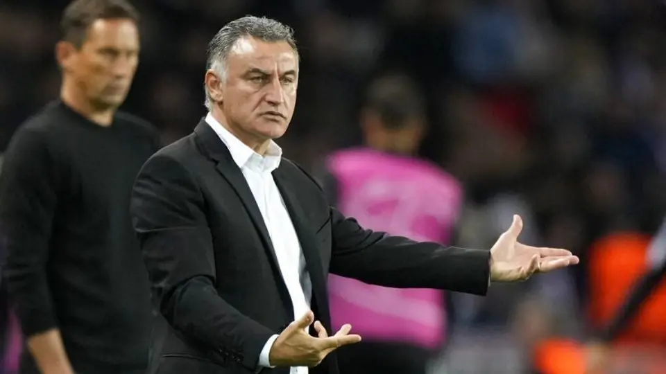 Christophe Galtier se enfadó al ser cuestionado sobre los rumores de la salida de Mbappé