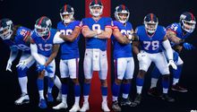 NFL: New York Giants presentó sus uniformes retro para la temporada 2022
