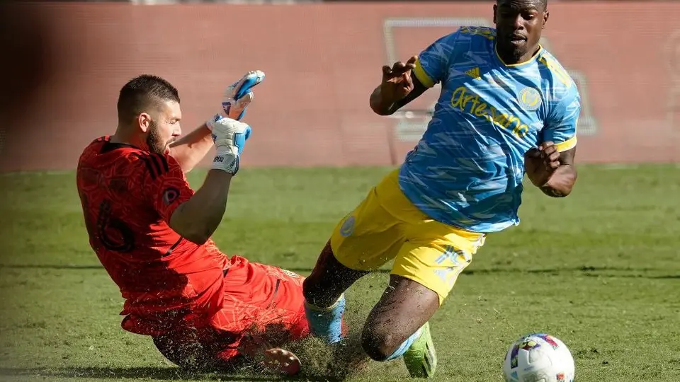LAFC vs Philadelphia: Maxime Crépeau sufrió escalofirante lesión en Final de la MLS