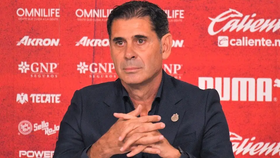 Chivas: ¿Quiénes ocuparán el lugar de Fernando Hierro mientras esté en el Mundial?
