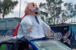 Dr. Simi invade la CDMX y realizan caravana al norte de la capital