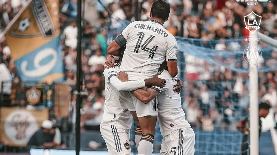 Chicharito vs Ronaldo Cisneros: Galaxy derrotó en casa al Atlanta United