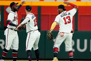 Braves: Amarró núcleo joven a largo plazo