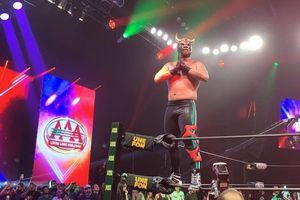 Caín Velásquez será clave en la expansión de AAA en Estados Unidos