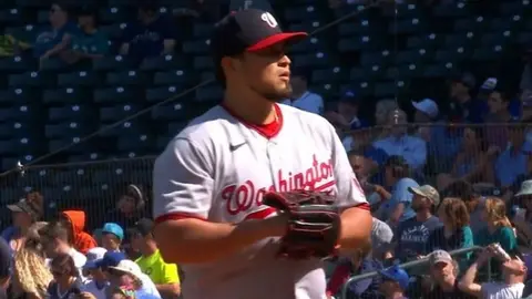 Víctor Arano: Séptimo hold de la temporada para el mexicano en triunfo Nationals ante Mariners