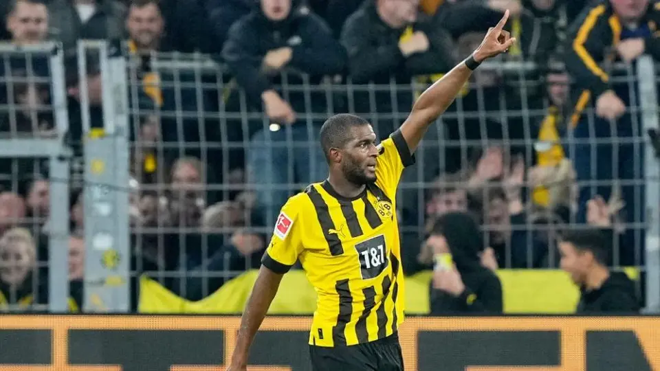 Bundesliga: Dortmund rescató empate con agónico gol de Modeste en el Clásico Alemán