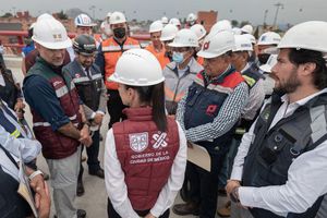 Sheinbaum informa que obras de trolebús elevado van bastante avanzadas