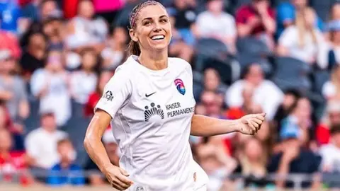 Alex Morgan en apoyo a la Selección de España: "Las jugadoras merecen mucho más"