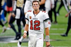 NFL: Tom Brady falla como receptor abierto en el partido ante Seattle