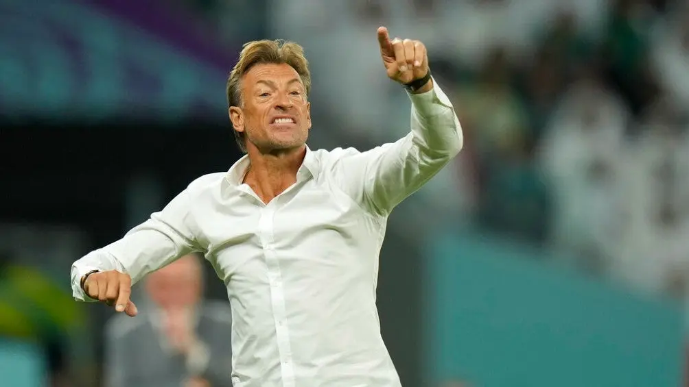 Hervé Renard durante un partido con Arabia Saudita | AP