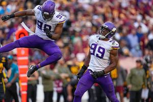 NFL: Vikings hilvanan su 6to triunfo en remontada ante Commanders