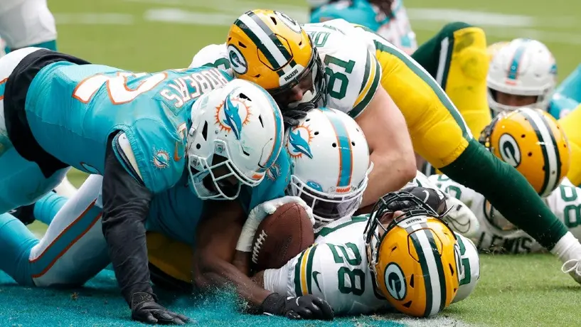 NFL: Packers vencieron a los Dolphins; interceptaron tres veces a Tagovailoa