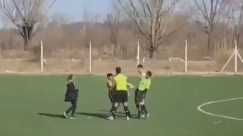 Niño intentó golpear a árbitro en liga infantil de Argentina