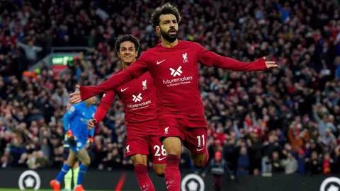 Liverpool: Mohamed Salah anotó en la victoria ante el Manchester City quienes pierden el invicto